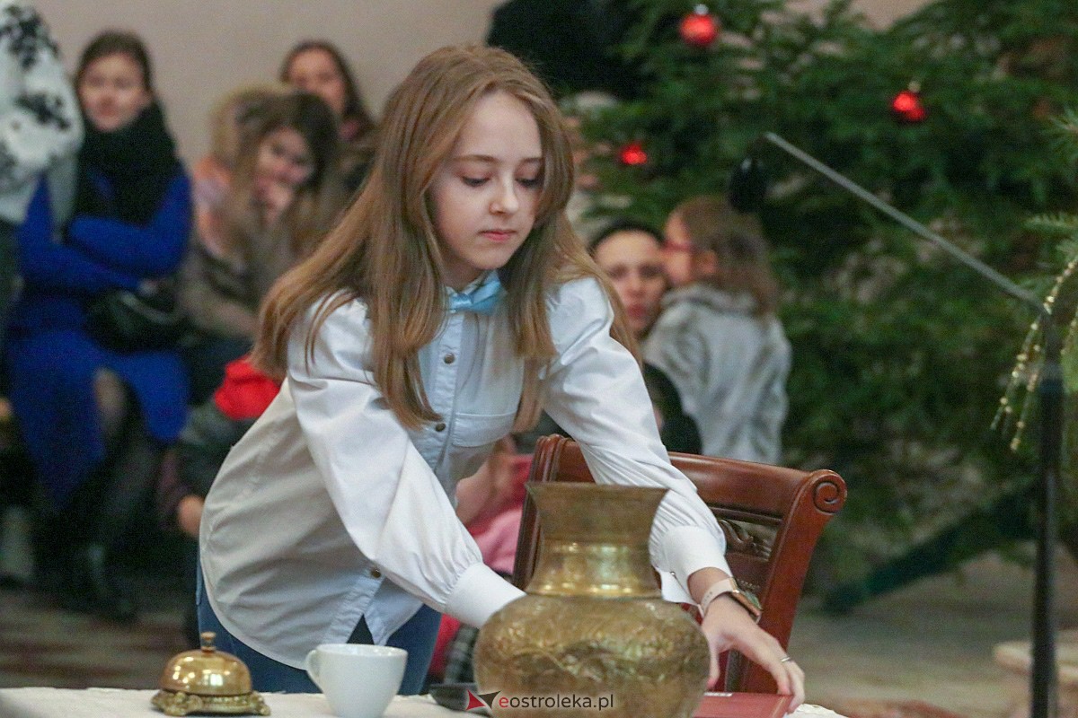 Spektakl bożonarodzeniowy w kościele pw. Zbawiciela Świata [8.01.2023] - zdjęcie #19 - eOstroleka.pl