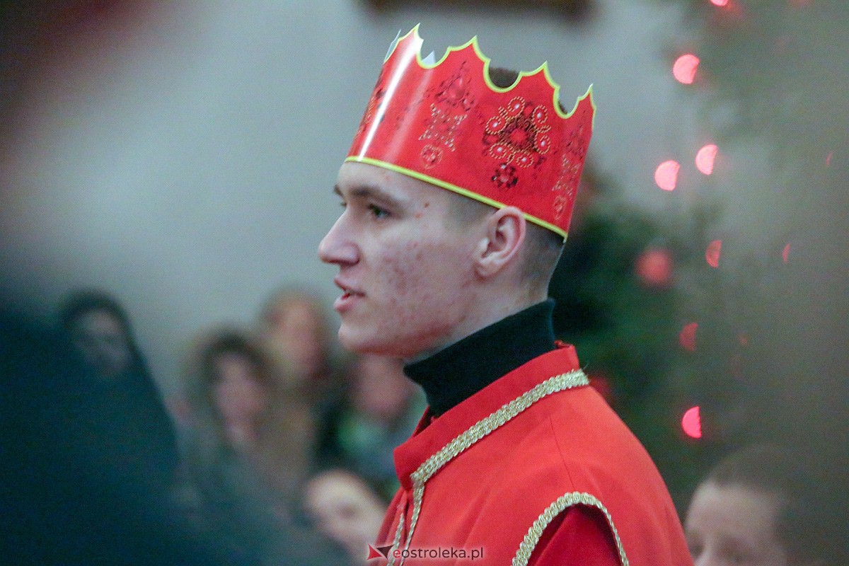 Spektakl bożonarodzeniowy w kościele pw. Zbawiciela Świata [8.01.2023] - zdjęcie #34 - eOstroleka.pl