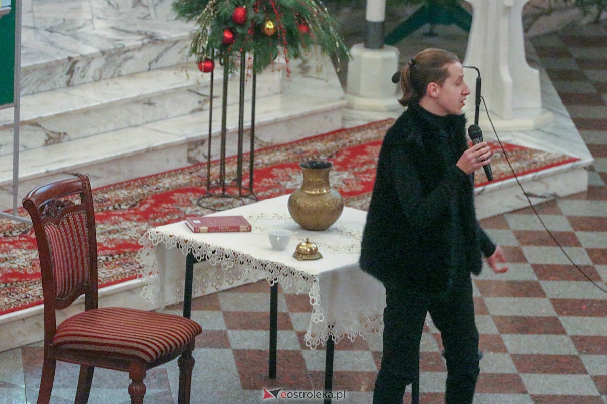 Spektakl bożonarodzeniowy w kościele pw. Zbawiciela Świata [8.01.2023] - zdjęcie #11 - eOstroleka.pl