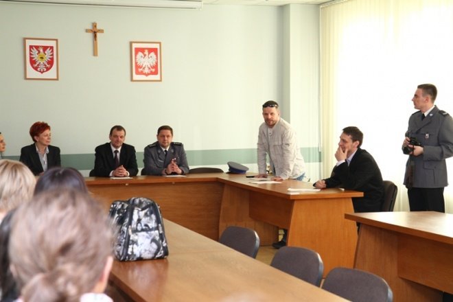 Bądź Bezpieczna (14-04-2011) - zdjęcie #4 - eOstroleka.pl