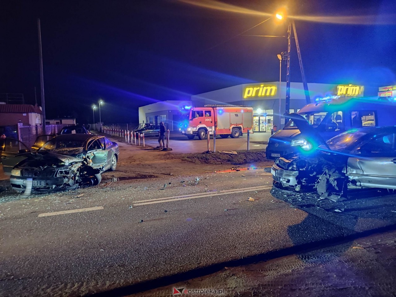Poważny wypadek na Stacha Konwy. Do szpitala zabrano jedną osobę [10.01.2023] - zdjęcie #2 - eOstroleka.pl