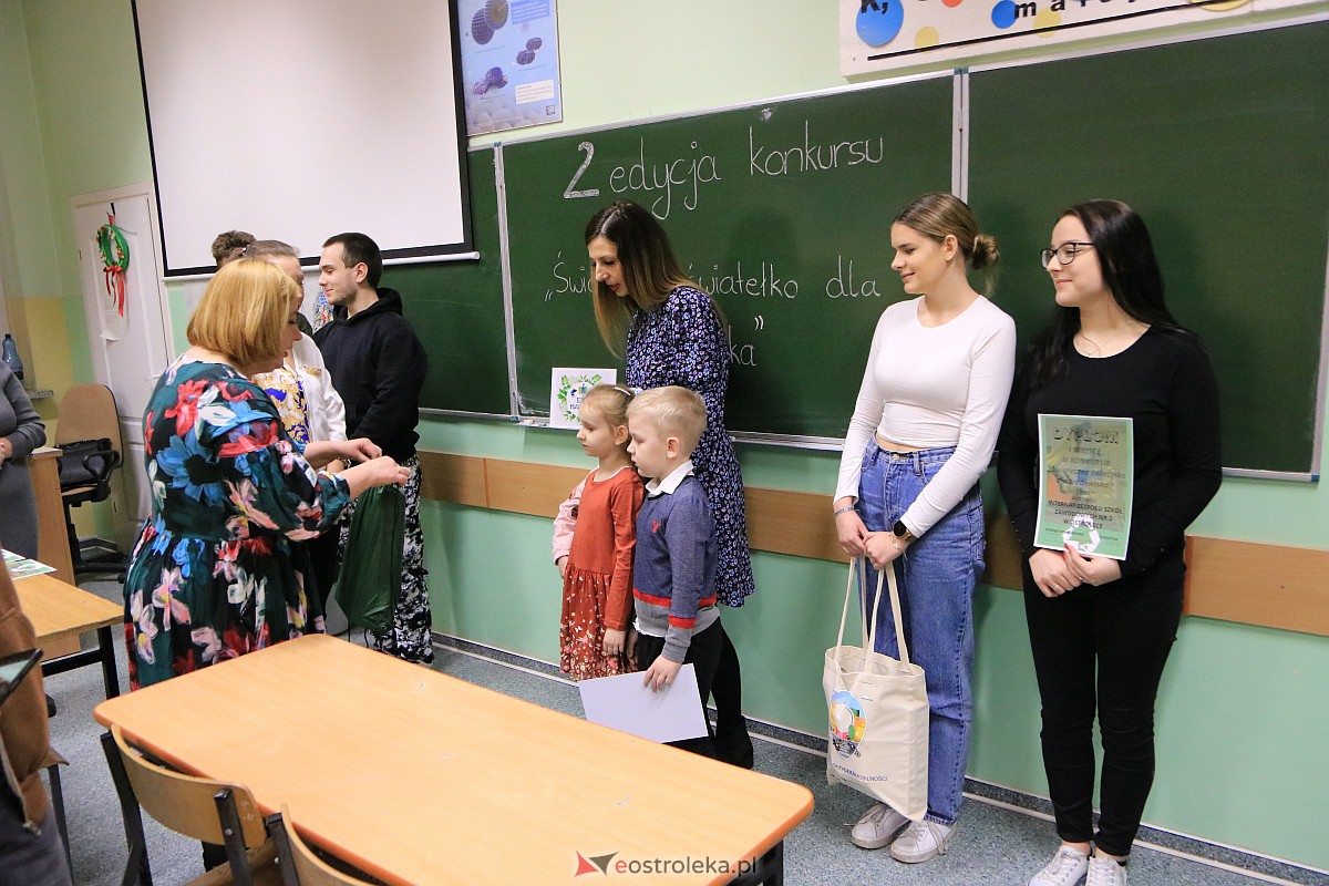 Autorzy najpiękniejszych eko-choinek nagrodzeni [13.01.2023] - zdjęcie #33 - eOstroleka.pl