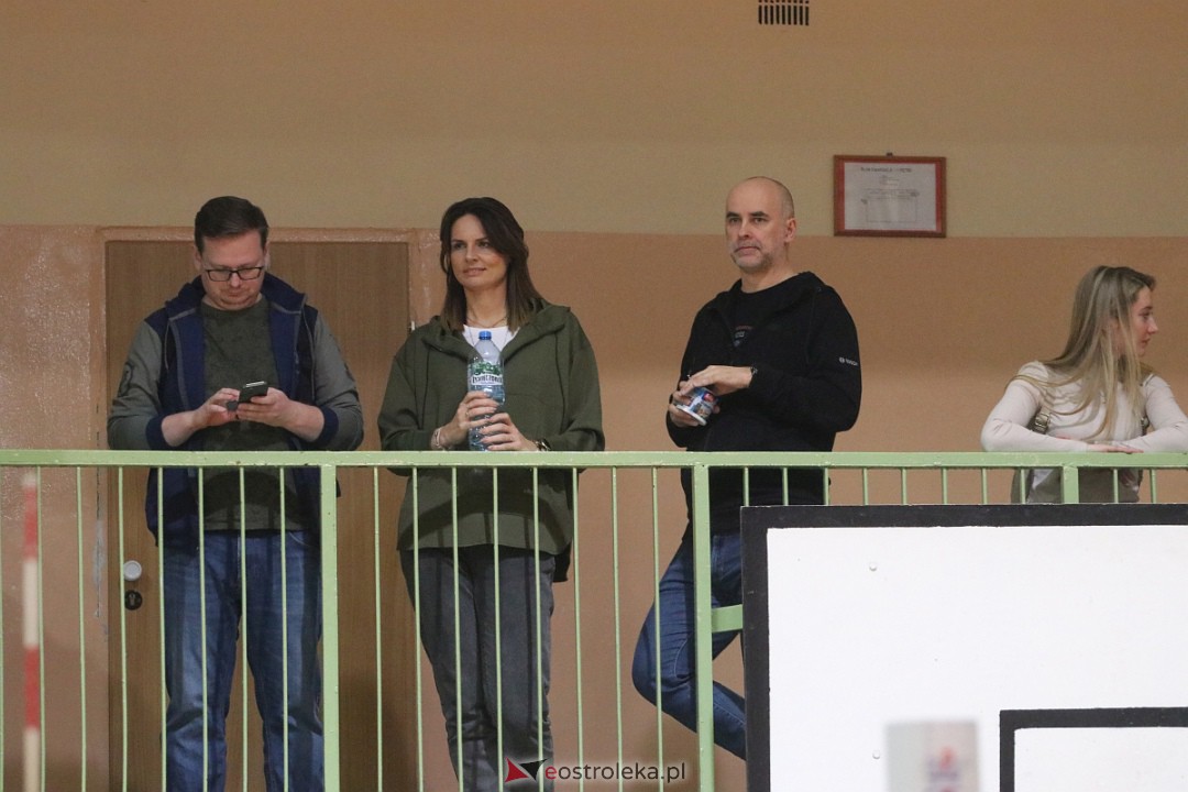 Turniej minisiatkówki w SP 5 [14.01.2023] - zdjęcie #21 - eOstroleka.pl