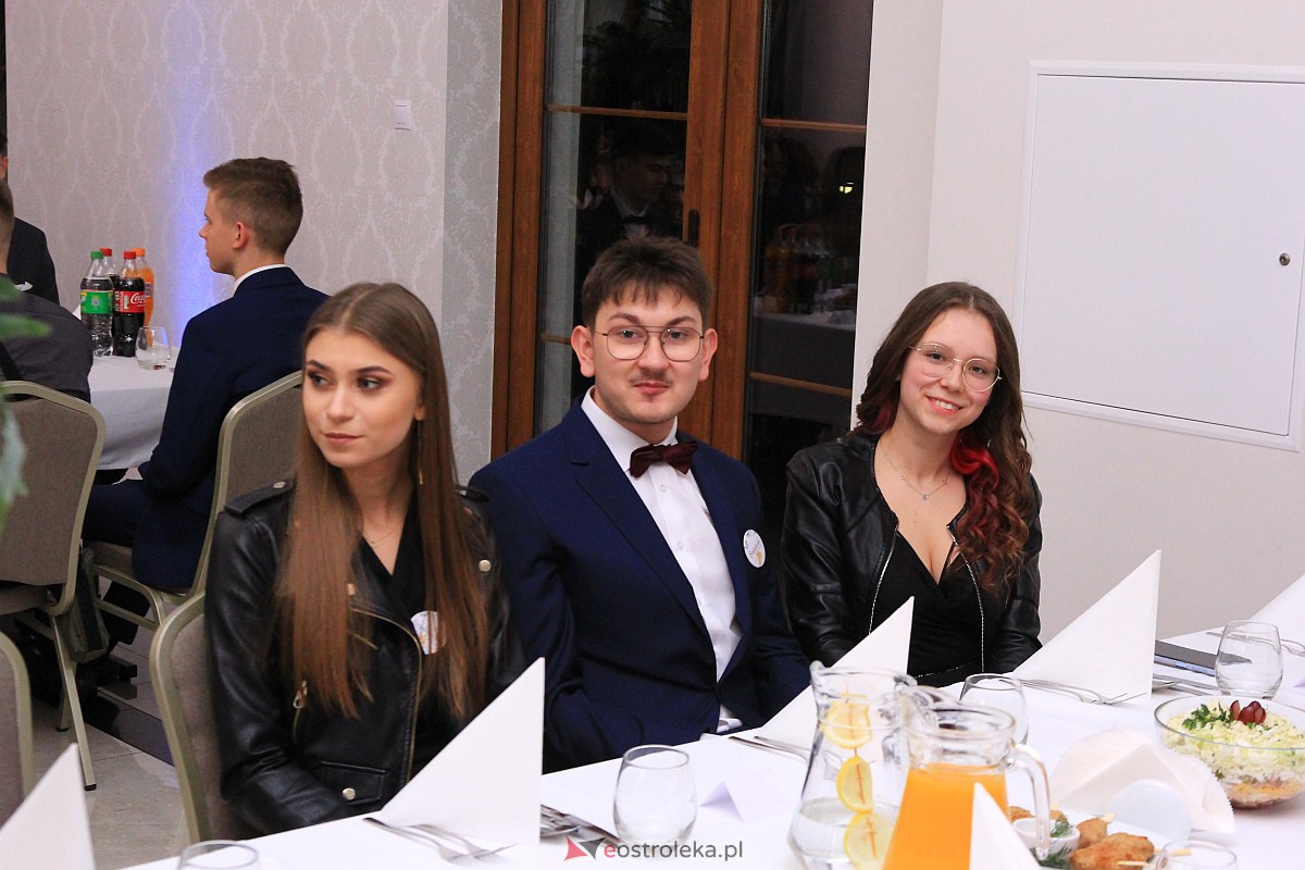 Studniówka w ZSZ Nr 3 [14.01.2023 - zdjęcie #230 - eOstroleka.pl