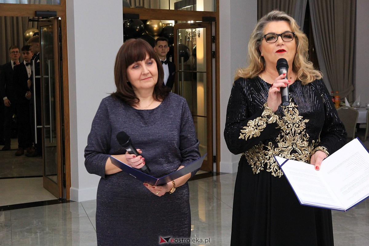 Studniówka w ZSZ Nr 3 [14.01.2023 - zdjęcie #222 - eOstroleka.pl