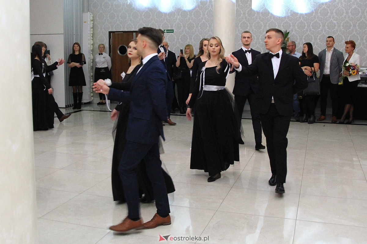 Studniówka w ZSZ Nr 3 [14.01.2023 - zdjęcie #199 - eOstroleka.pl