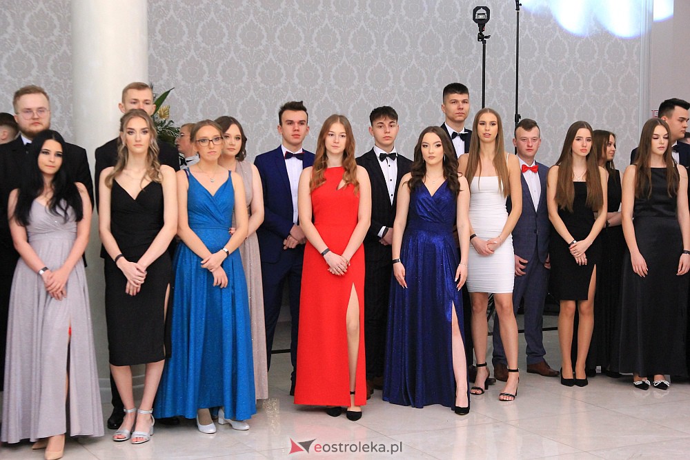 Studniówka w ZSZ Nr 3 [14.01.2023 - zdjęcie #158 - eOstroleka.pl