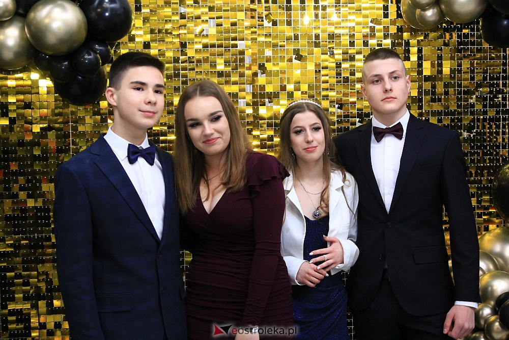 Studniówka w ZSZ Nr 3 [14.01.2023 - zdjęcie #80 - eOstroleka.pl