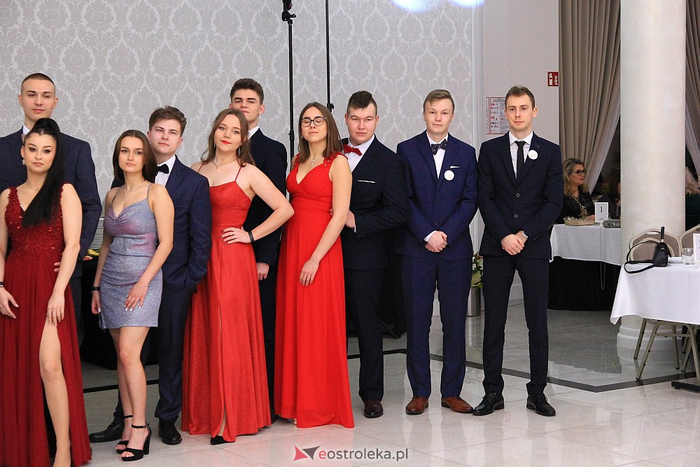 Studniówka w ZSZ Nr 3 [14.01.2023 - zdjęcie #71 - eOstroleka.pl