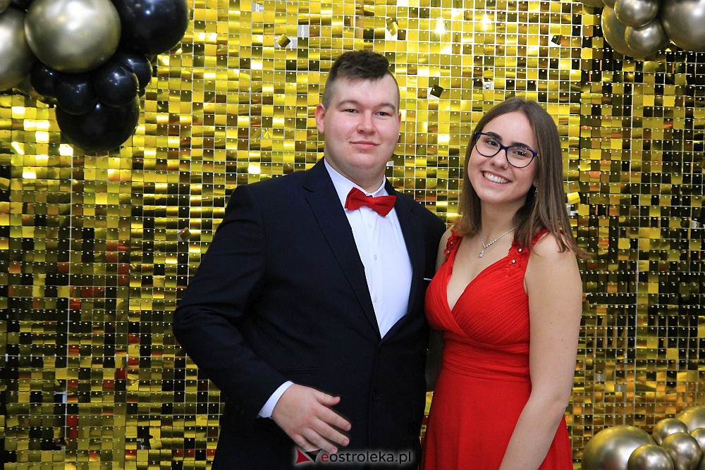 Studniówka w ZSZ Nr 3 [14.01.2023 - zdjęcie #56 - eOstroleka.pl