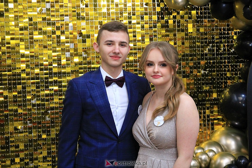 Studniówka w ZSZ Nr 3 [14.01.2023 - zdjęcie #53 - eOstroleka.pl