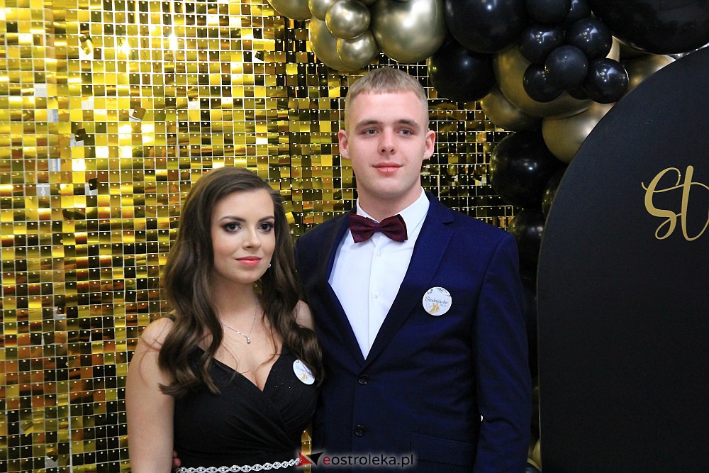 Studniówka w ZSZ Nr 3 [14.01.2023 - zdjęcie #44 - eOstroleka.pl