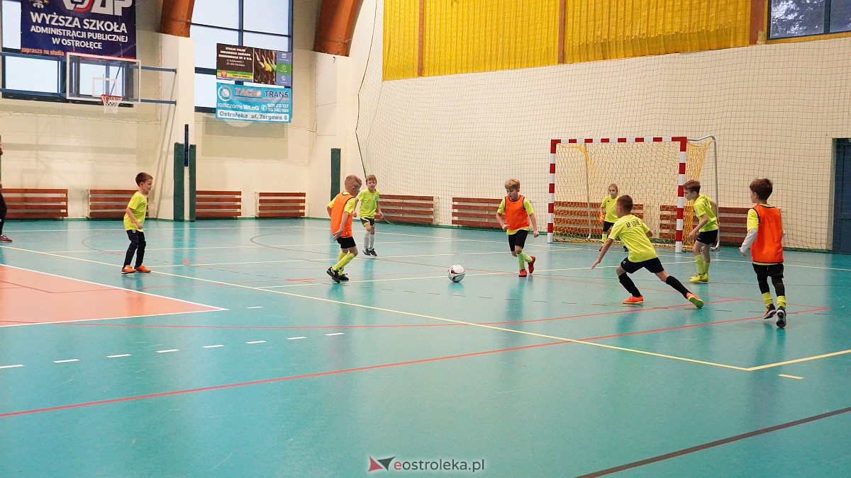 Noworoczny turniej AMP CUP - rocznik 2015 [21.01.2022] - zdjęcie #28 - eOstroleka.pl