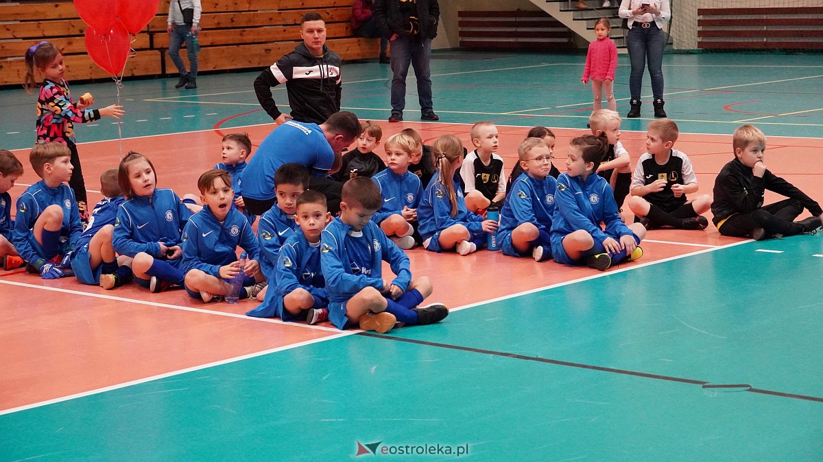 Noworoczny turniej AMP CUP - rocznik 2015 [21.01.2022] - zdjęcie #24 - eOstroleka.pl