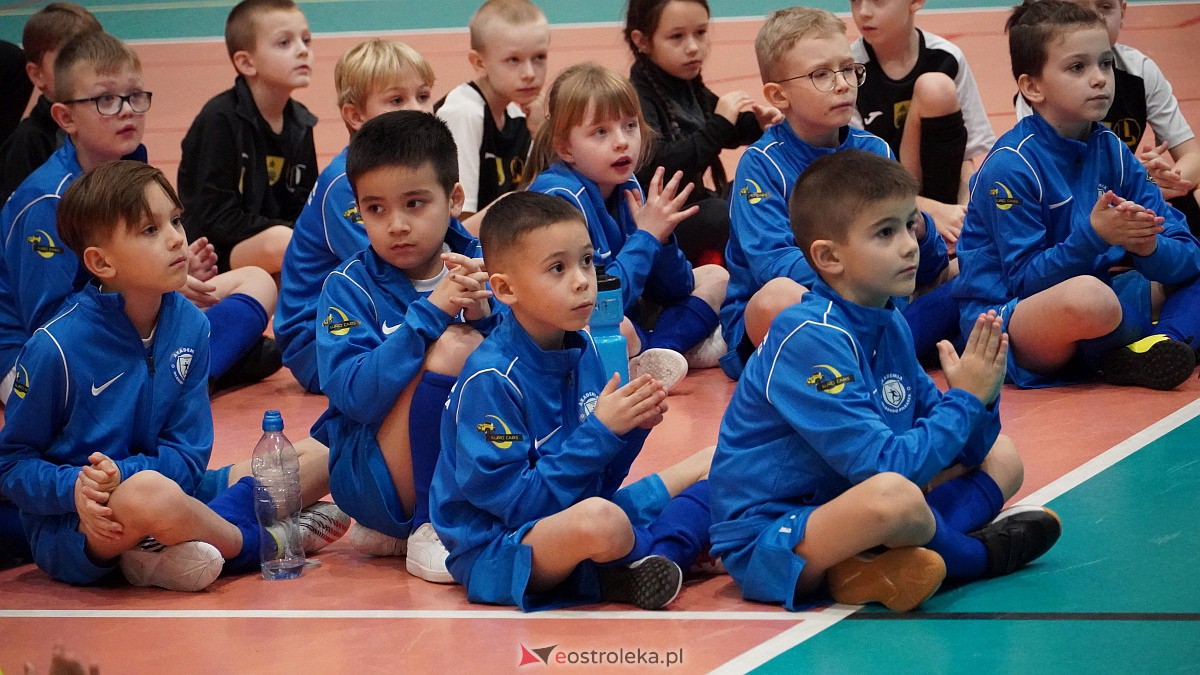 Noworoczny turniej AMP CUP - rocznik 2015 [21.01.2022] - zdjęcie #17 - eOstroleka.pl