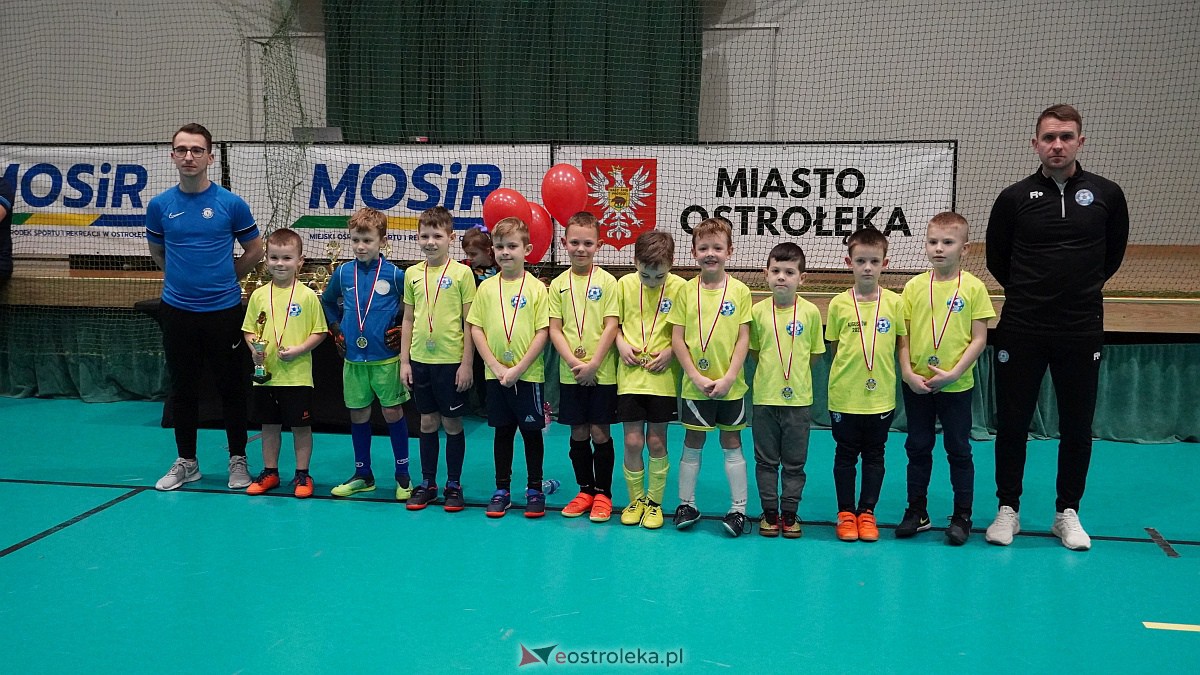 Noworoczny turniej AMP CUP - rocznik 2015 [21.01.2022] - zdjęcie #12 - eOstroleka.pl