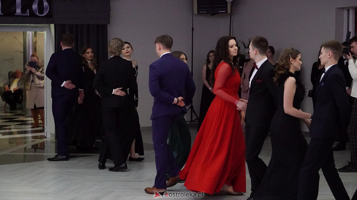 Studniówka 2023. II LO w Ostrołęce [21.01.2023] - zdjęcie #250 - eOstroleka.pl