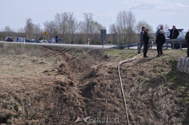 Wypadek Ponikiew Mała (16.04.2011) - zdjęcie #17 - eOstroleka.pl
