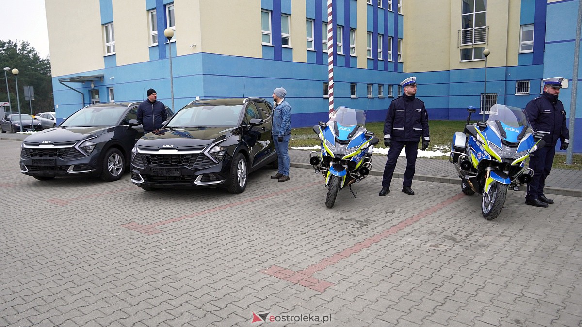 Nowe pojazdy ostrołęckiej policji [25.01.2023]  - zdjęcie #6 - eOstroleka.pl