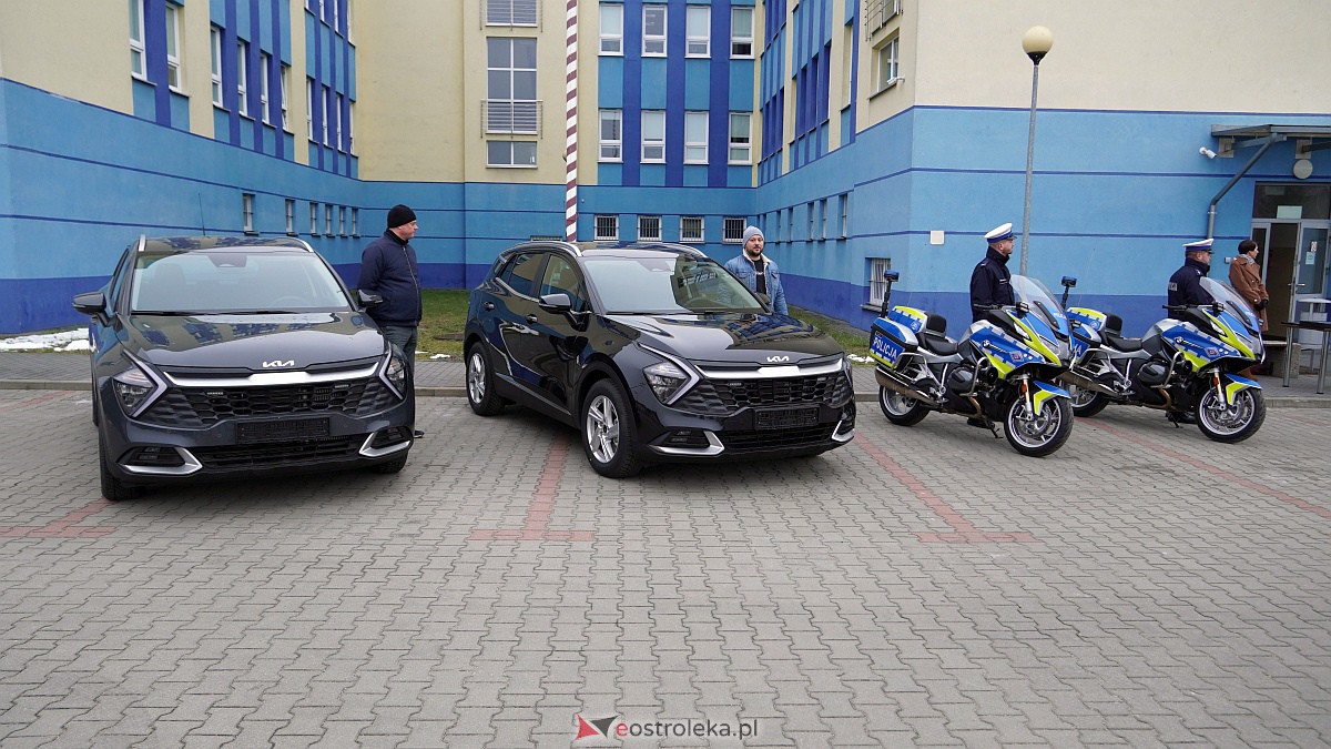 Nowe pojazdy ostrołęckiej policji [25.01.2023]  - zdjęcie #9 - eOstroleka.pl
