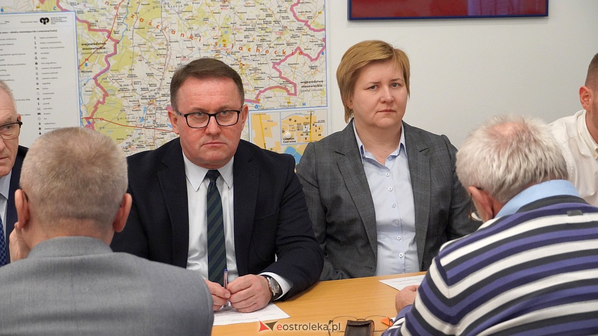 LVII sesji Rady Powiatu w Ostrołęce [26.01.2023] - zdjęcie #4 - eOstroleka.pl