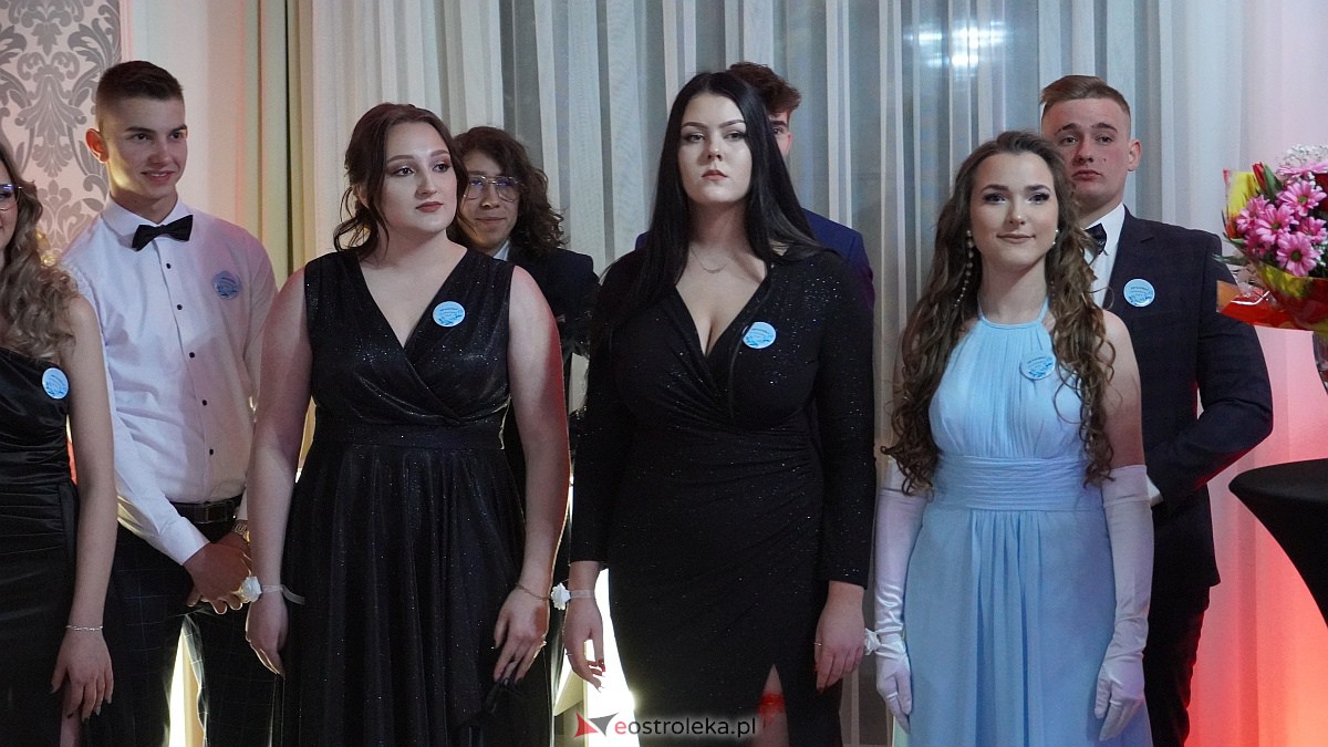 Studniówka w ZSP w Kadzidle [28.01.2023] - zdjęcie #123 - eOstroleka.pl