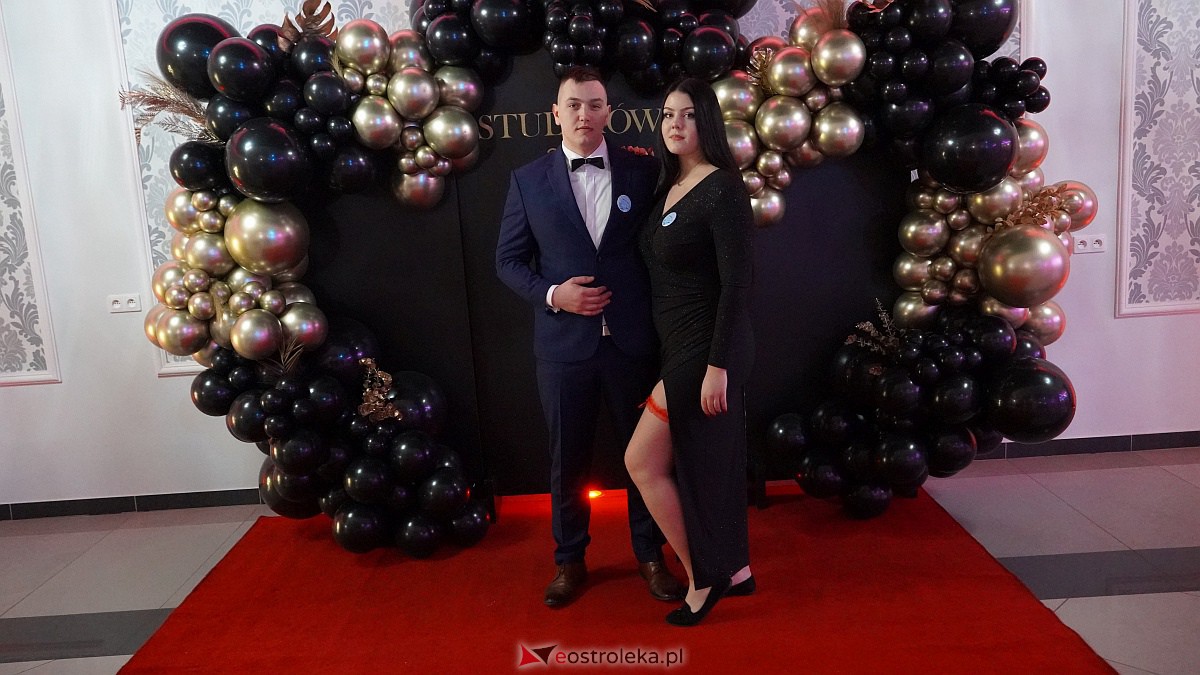 Studniówka w ZSP w Kadzidle [28.01.2023] - zdjęcie #100 - eOstroleka.pl