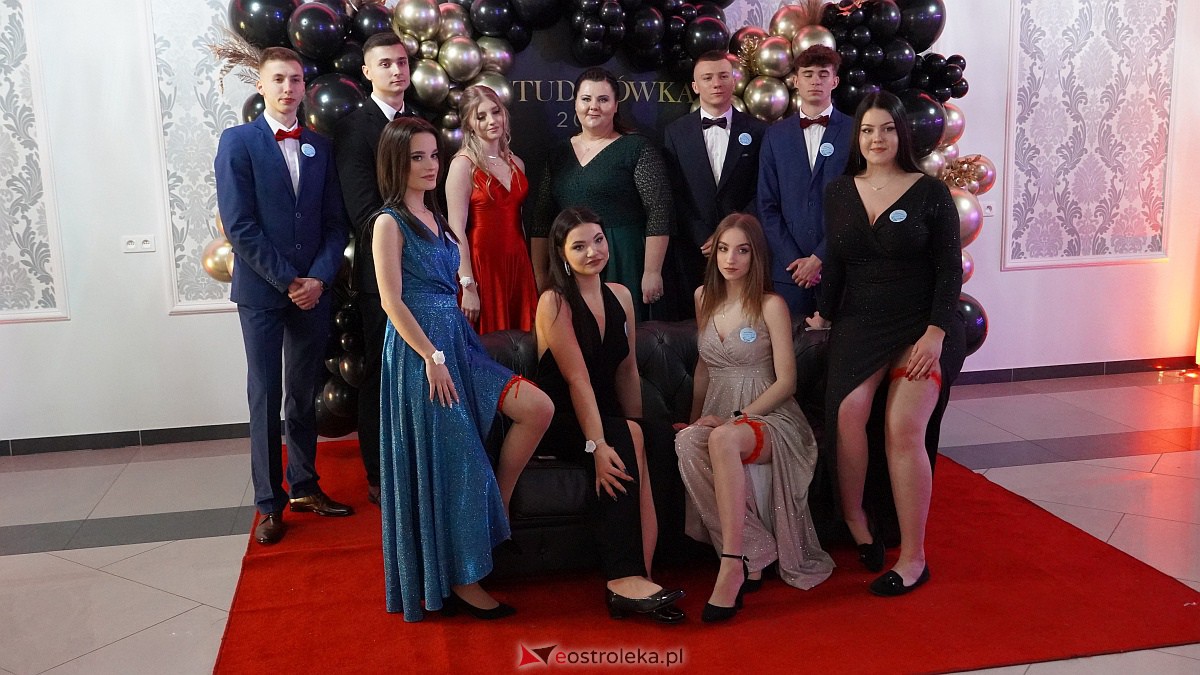 Studniówka w ZSP w Kadzidle [28.01.2023] - zdjęcie #82 - eOstroleka.pl