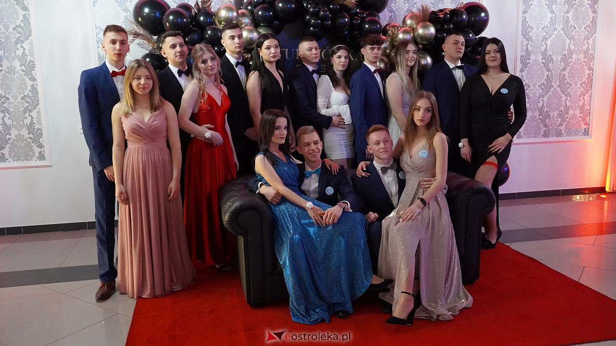 Studniówka w ZSP w Kadzidle [28.01.2023] - zdjęcie #80 - eOstroleka.pl