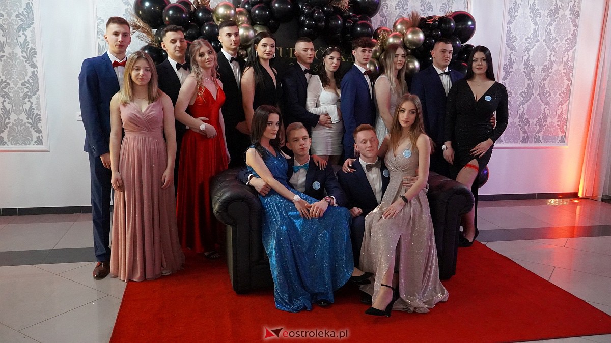 Studniówka w ZSP w Kadzidle [28.01.2023] - zdjęcie #78 - eOstroleka.pl