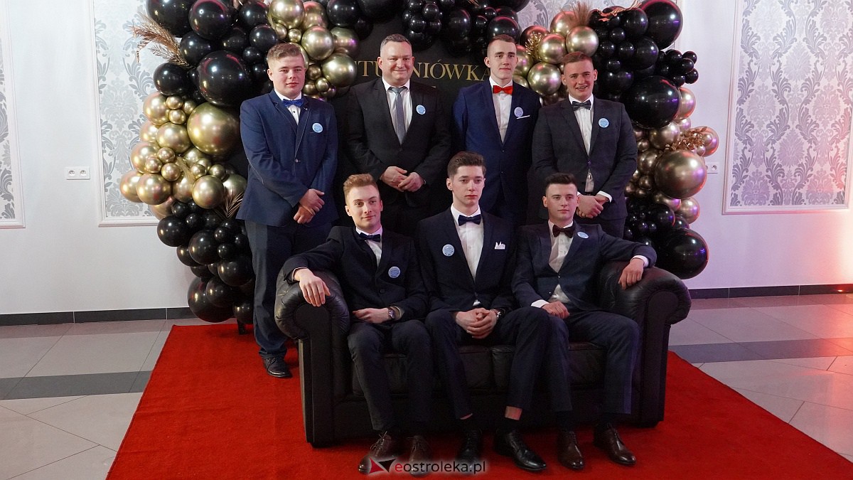 Studniówka w ZSP w Kadzidle [28.01.2023] - zdjęcie #65 - eOstroleka.pl