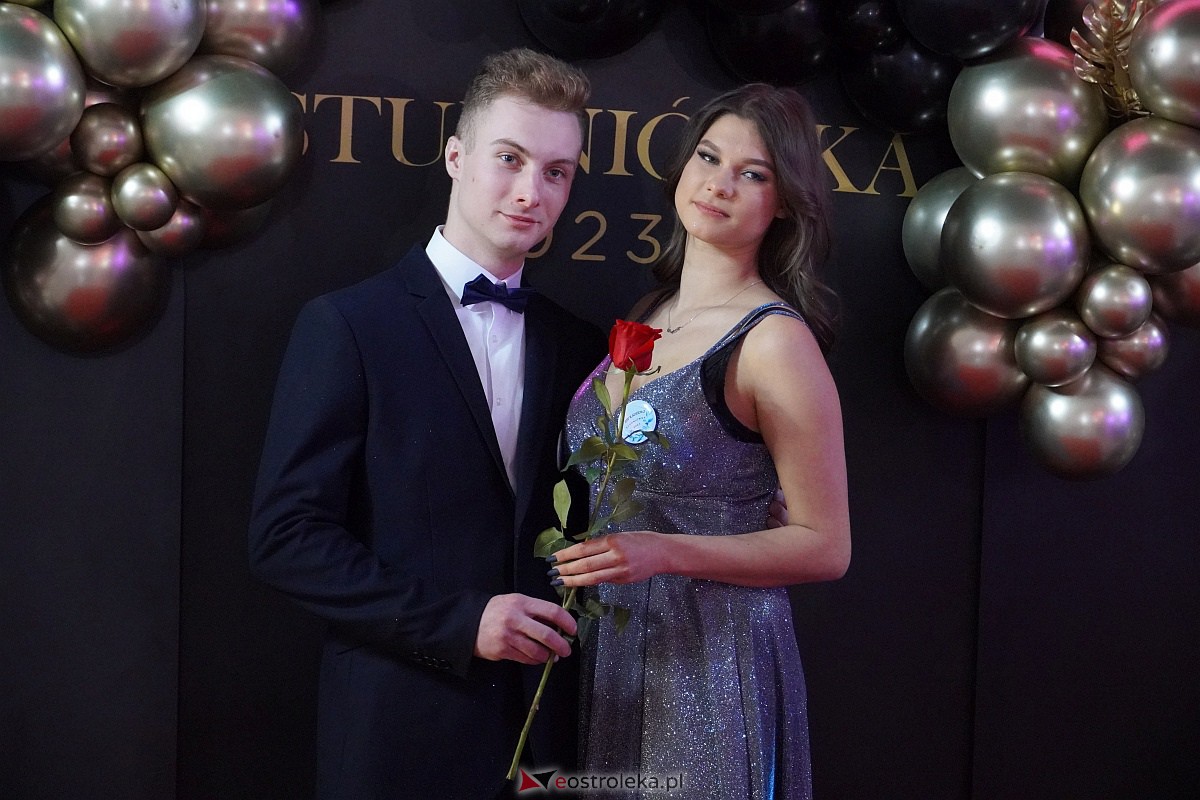 Studniówka w ZSP w Kadzidle [28.01.2023] - zdjęcie #55 - eOstroleka.pl