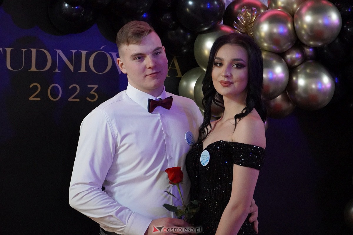 Studniówka w ZSP w Kadzidle [28.01.2023] - zdjęcie #53 - eOstroleka.pl