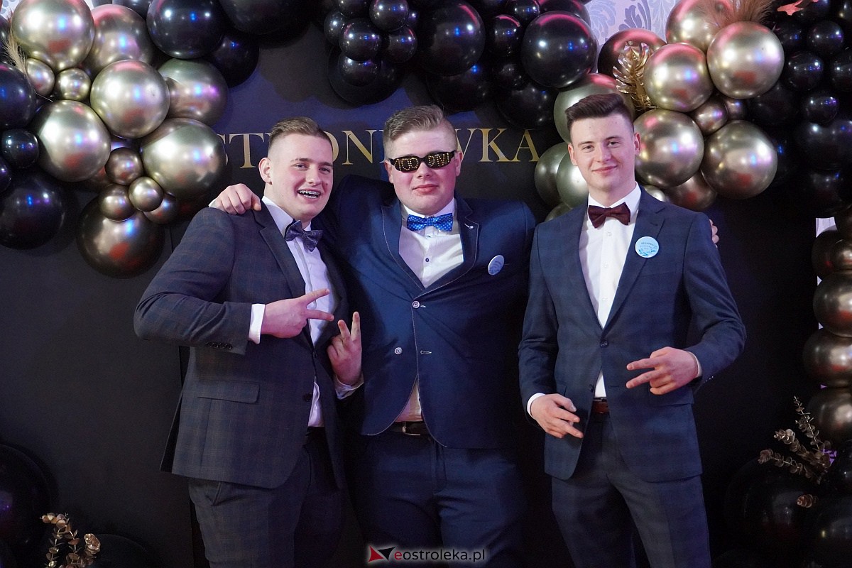 Studniówka w ZSP w Kadzidle [28.01.2023] - zdjęcie #51 - eOstroleka.pl