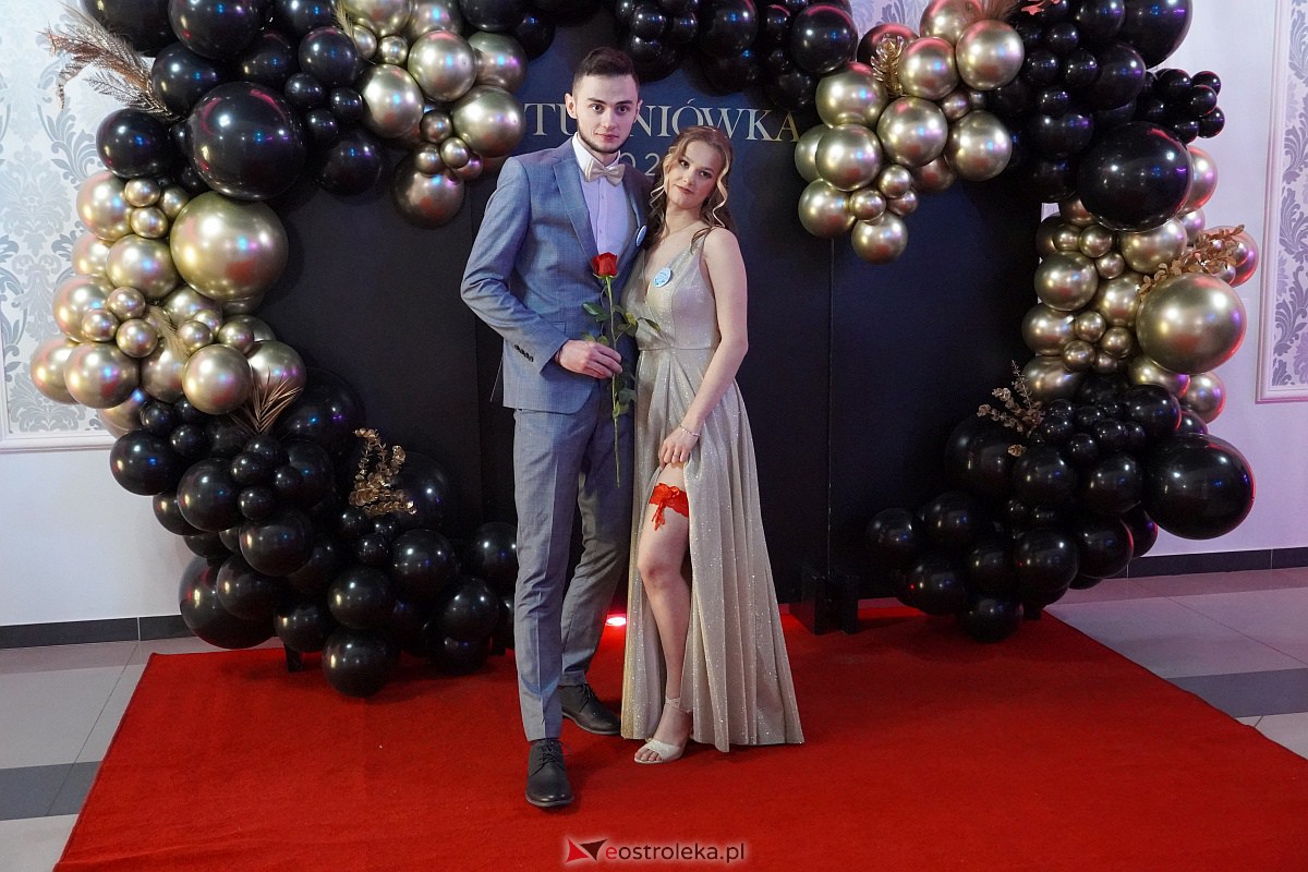 Studniówka w ZSP w Kadzidle [28.01.2023] - zdjęcie #48 - eOstroleka.pl