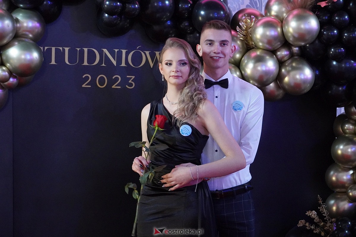 Studniówka w ZSP w Kadzidle [28.01.2023] - zdjęcie #44 - eOstroleka.pl