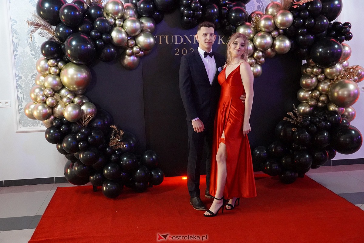 Studniówka w ZSP w Kadzidle [28.01.2023] - zdjęcie #41 - eOstroleka.pl