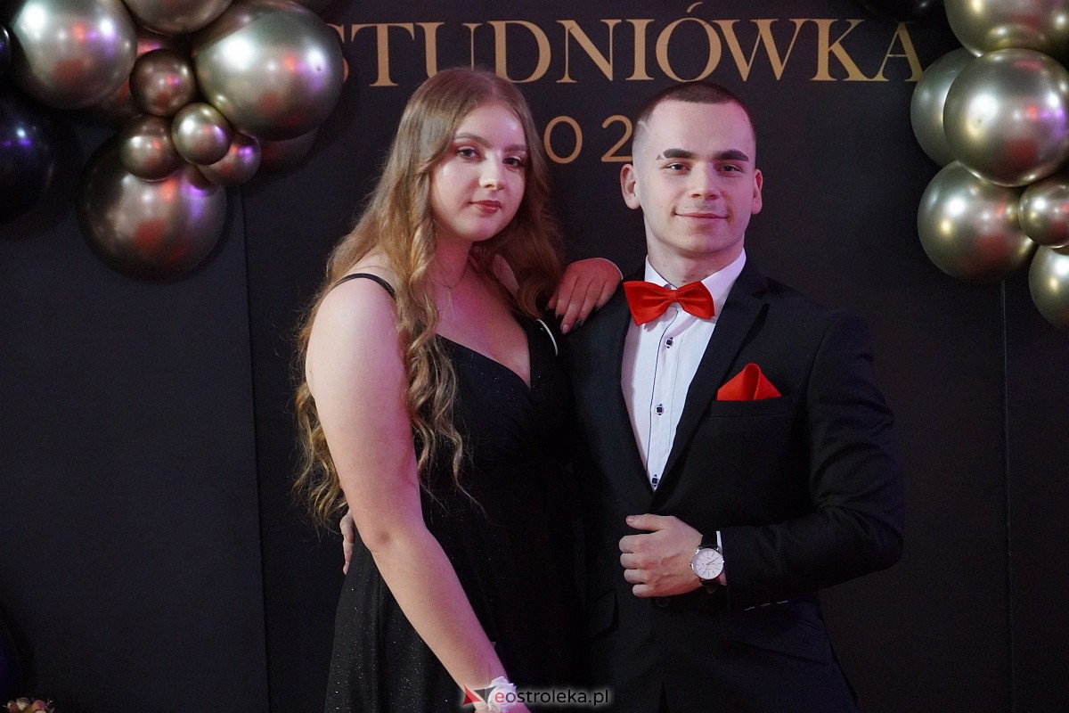 Studniówka w ZSP w Kadzidle [28.01.2023] - zdjęcie #30 - eOstroleka.pl