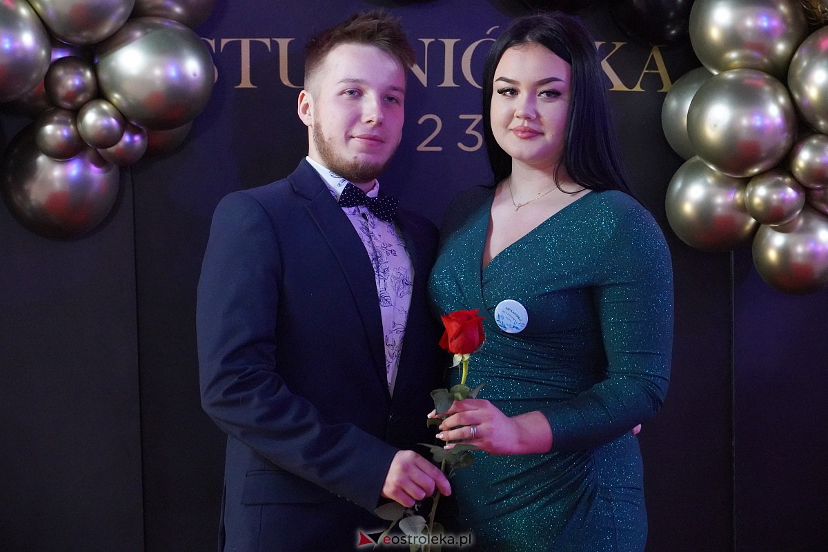 Studniówka w ZSP w Kadzidle [28.01.2023] - zdjęcie #18 - eOstroleka.pl