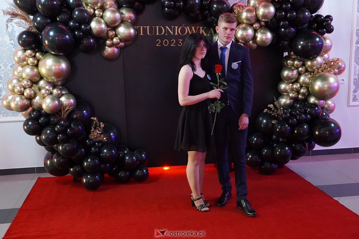 Studniówka w ZSP w Kadzidle [28.01.2023] - zdjęcie #7 - eOstroleka.pl