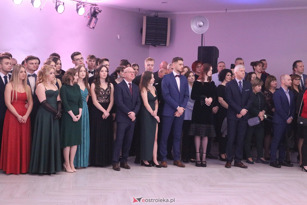 Studniówka 2023 - I LO w Ostrołęce [28.01.2023] - zdjęcie #84 - eOstroleka.pl