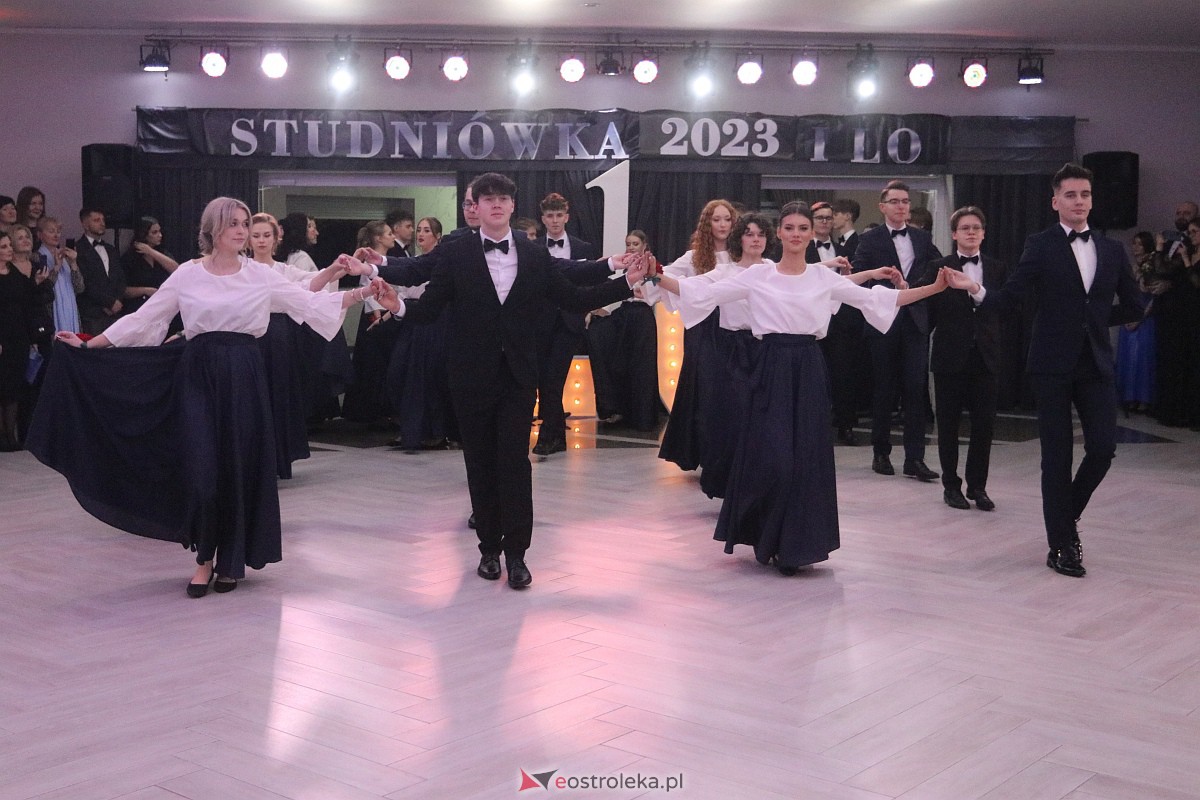 Studniówka 2023 - I LO w Ostrołęce [28.01.2023] - zdjęcie #42 - eOstroleka.pl