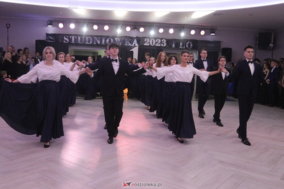 Studniówka 2023 - I LO w Ostrołęce [28.01.2023] - zdjęcie #41 - eOstroleka.pl