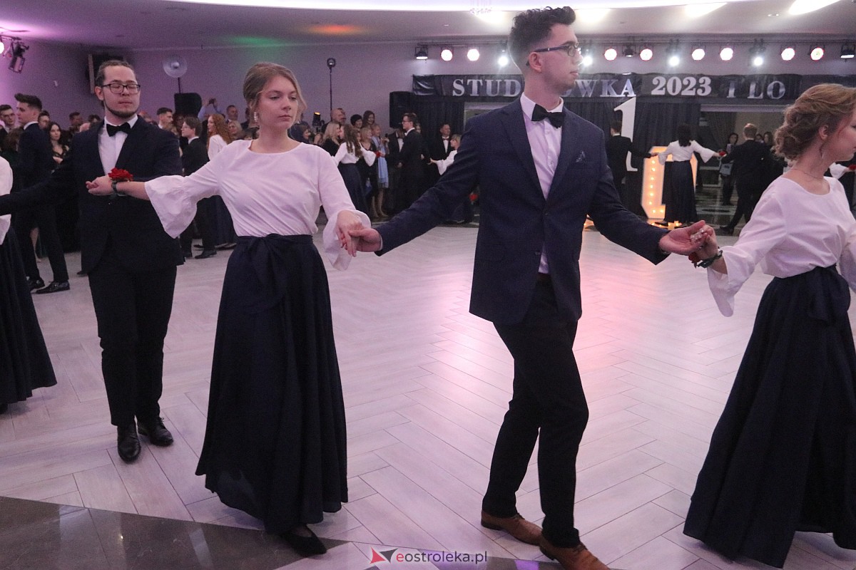Studniówka 2023 - I LO w Ostrołęce [28.01.2023] - zdjęcie #81 - eOstroleka.pl