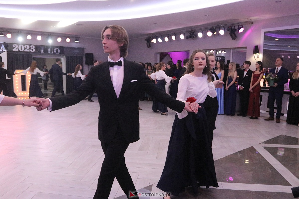 Studniówka 2023 - I LO w Ostrołęce [28.01.2023] - zdjęcie #72 - eOstroleka.pl