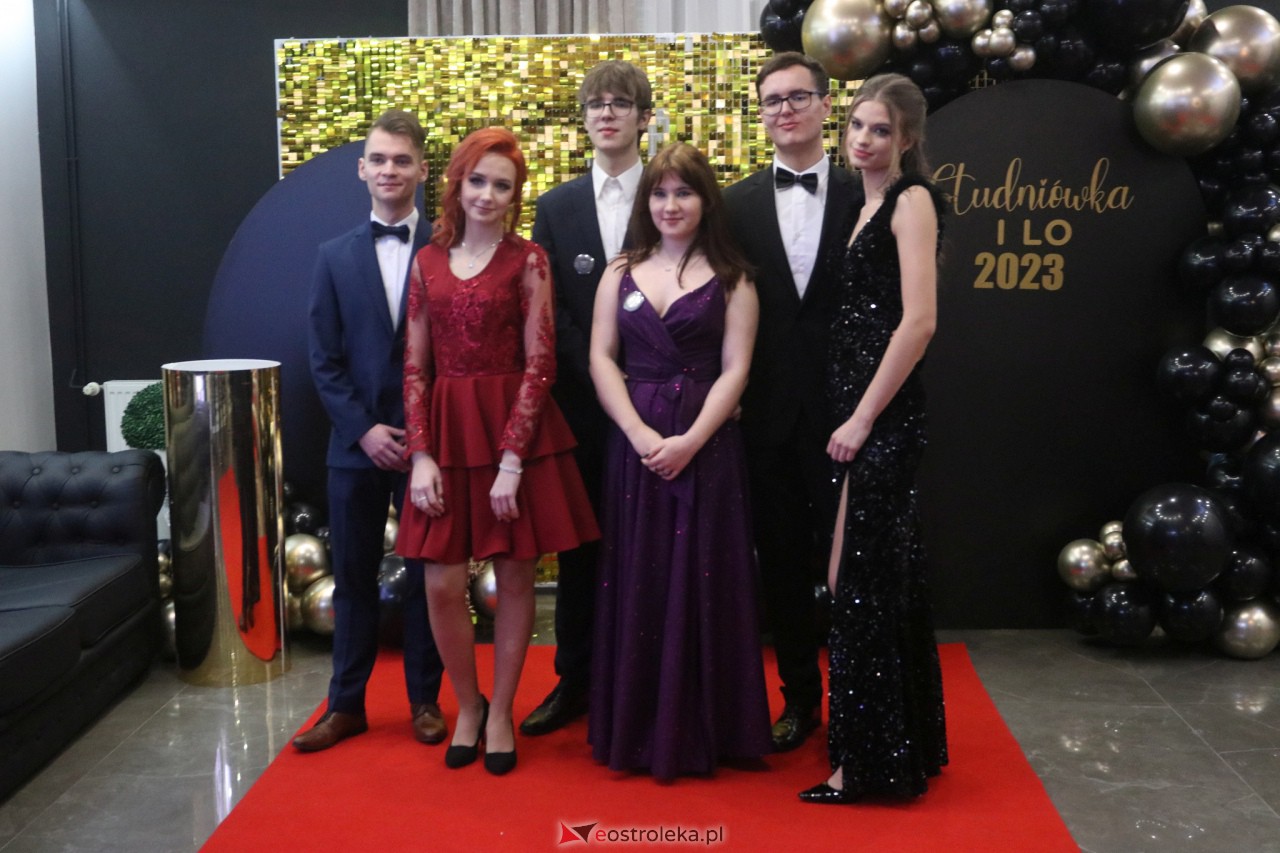 Studniówka 2023 - I LO w Ostrołęce [28.01.2023] - zdjęcie #14 - eOstroleka.pl