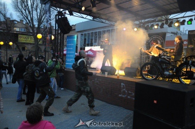 Motoserce 2011: Koncert zespołu Harlem (16.04.2011) - zdjęcie #32 - eOstroleka.pl
