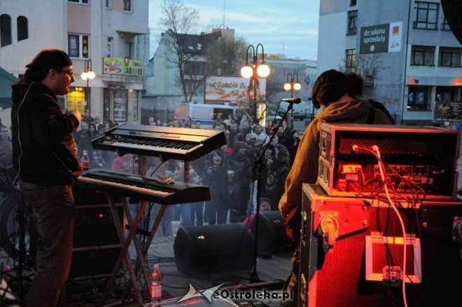 Motoserce 2011: Koncert zespołu Harlem (16.04.2011) - zdjęcie #21 - eOstroleka.pl