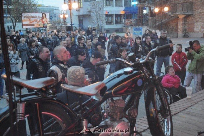 Motoserce 2011: Koncert zespołu Harlem (16.04.2011) - zdjęcie #18 - eOstroleka.pl