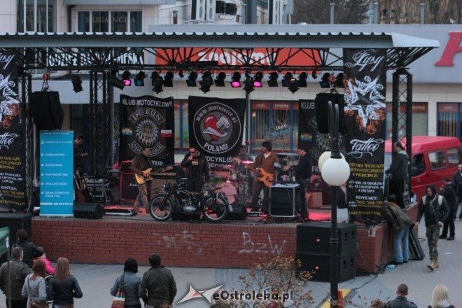 Motoserce 2011: Koncert zespołu Harlem (16.04.2011) - zdjęcie #61 - eOstroleka.pl